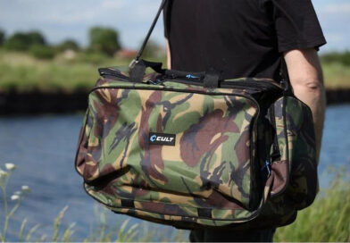 CULT Tackle Carryall XL in DPM